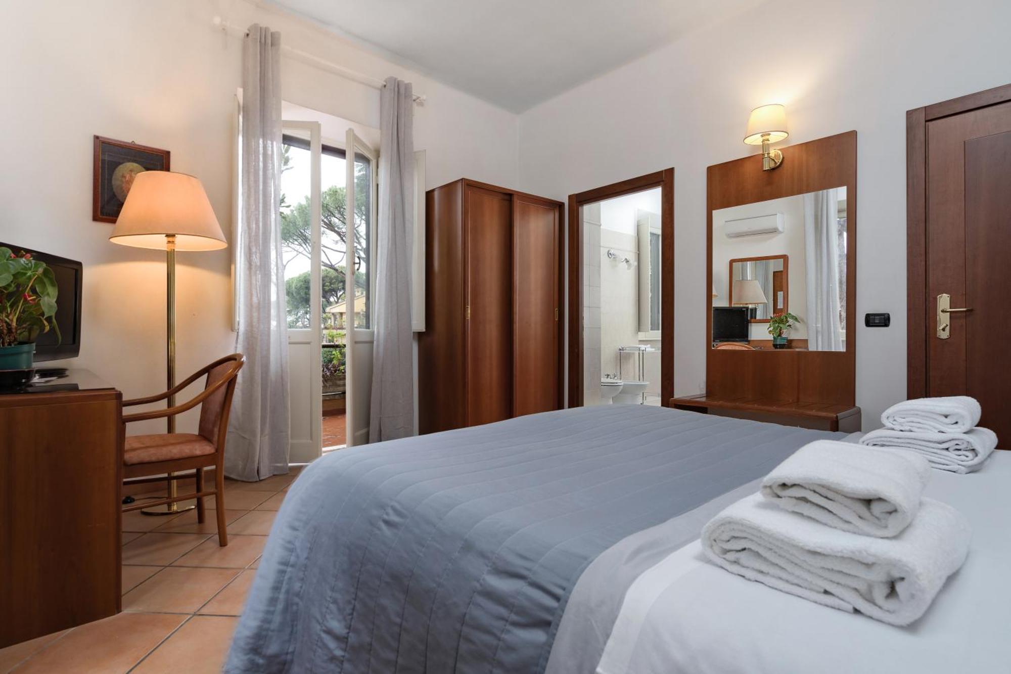 Comfort Rooms Villa Gaia Tor Vergata Rome Exterior photo